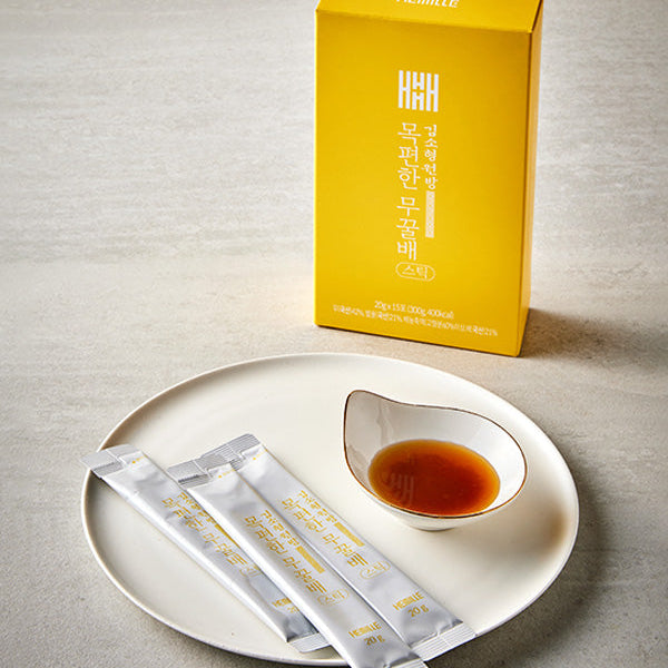Kim So-hyung Radish, Honey, & Pear Stick for Throat Comfort (20g x 15 stick