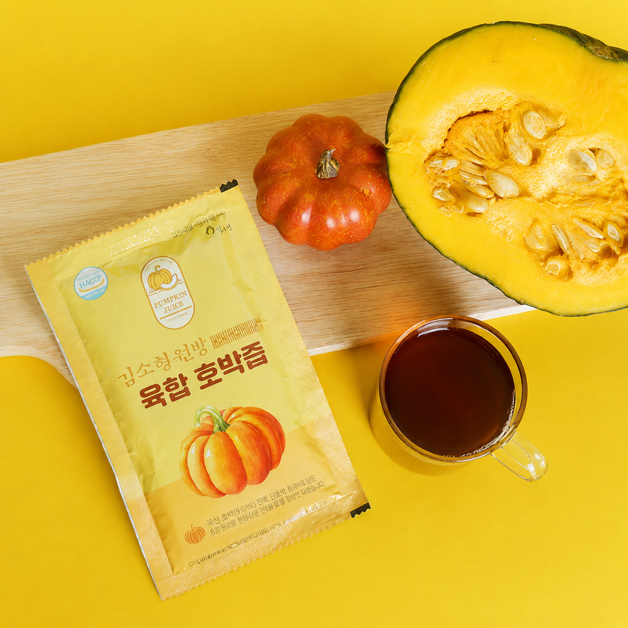 Yukhap Pumpkin Juice 1 Box (80ml × 30 sticks)