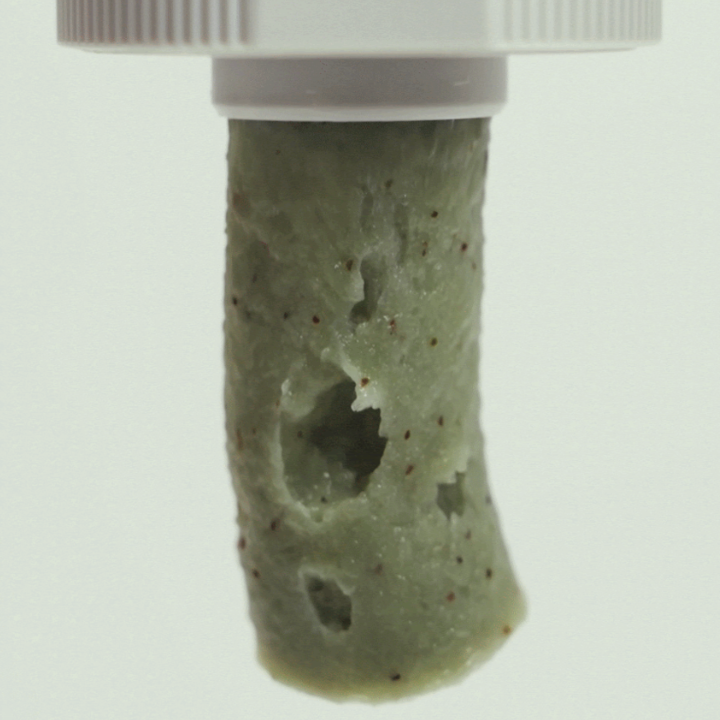 Green Tea + LHA Deep Pore Rice Cake Cleanser 150ml