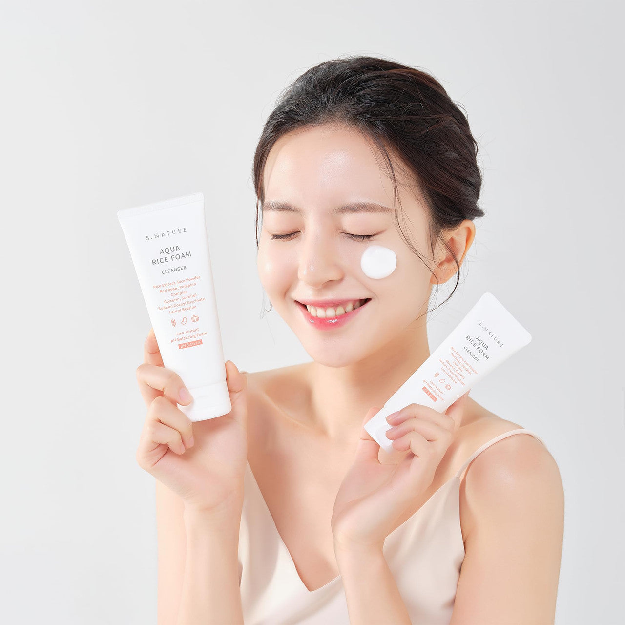 Aqua Rice Mild Acidic Cleansing Foam 160ml