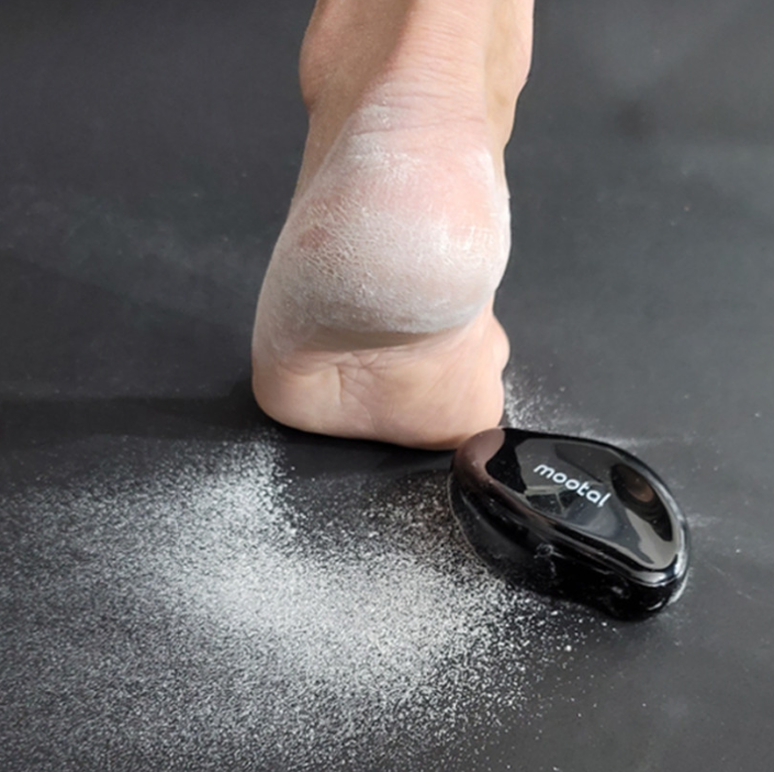 Sole Exfoliating Glass Foot File (1pc, Modern Silver)